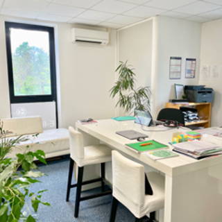 Bureau privé 20 m² 4 postes Coworking Avenue de l'Europe Ramonville-Saint-Agne 31520 - photo 2